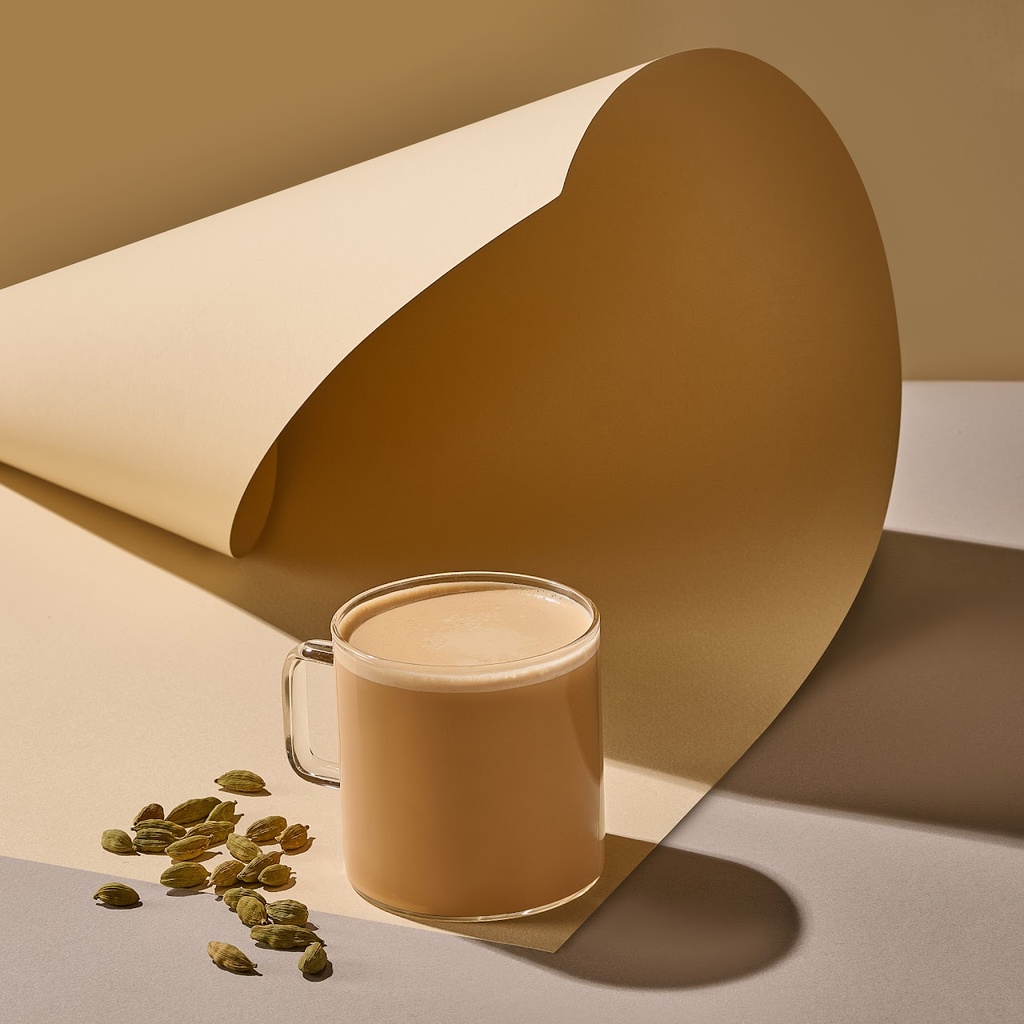 Thé au Lait Épicé Chaud Moyen